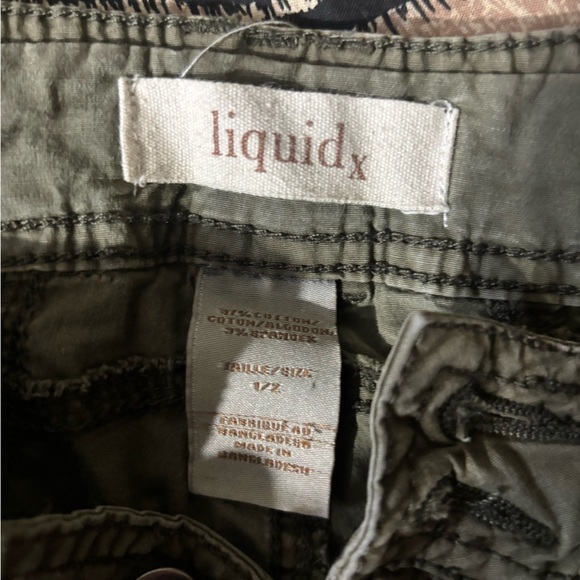 Y2K Low-Rise Cargo Shorts - Picture 4 of 4